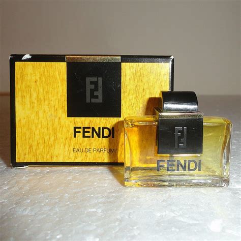 is fendi perfume discontinued